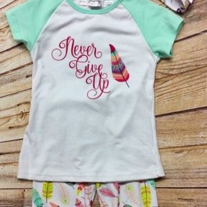 NWOT Girl's Never Give Up Boutique Outfit